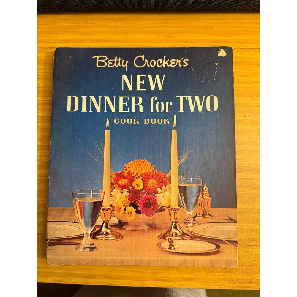 Betty‎ Crockers New Dinner for Two Cook Book Vintage Recipes Home Cooking